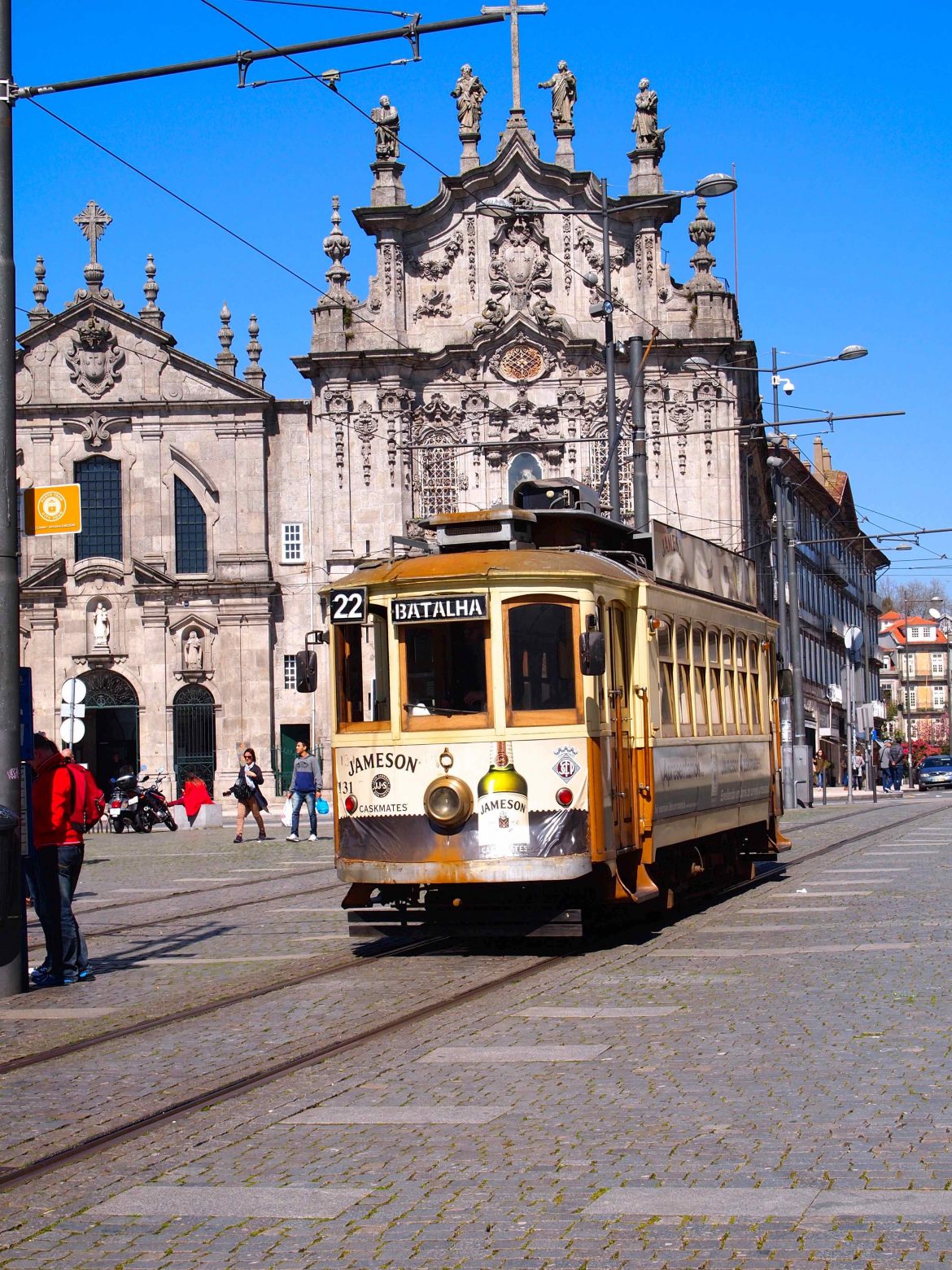 Portugiesischer Schokoladenkuchen und kleines Portoglück
